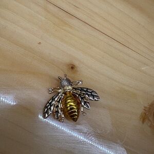 Gold Bubble Bee Brooch